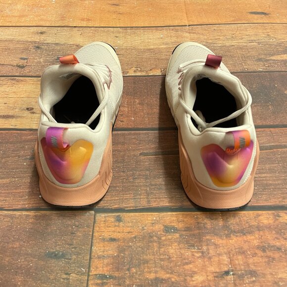 Nike Women's Free Metcon 6 SE "Sunset" Training Shoes - Picture 4 of 6